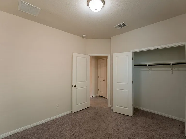 6310 Wolf Pack Dr — Photo 20