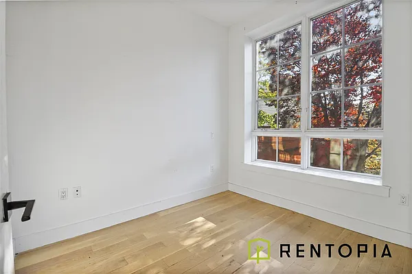 Rented by Rentopia | media 13