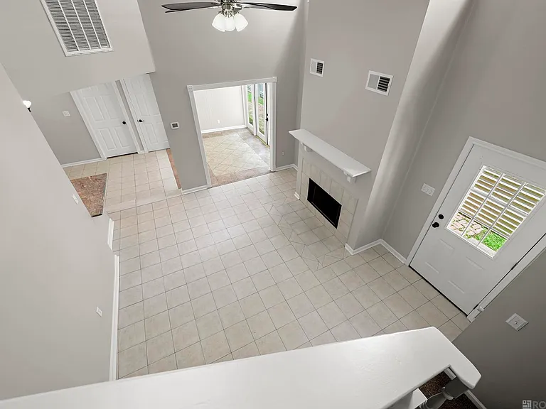 5050 Stumberg Ln — Photo 24