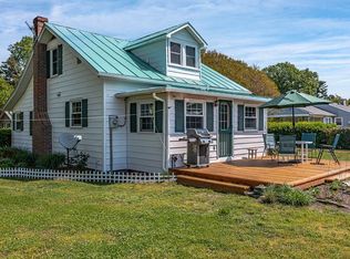 519 White Hall Rd, Lancaster, VA 22503