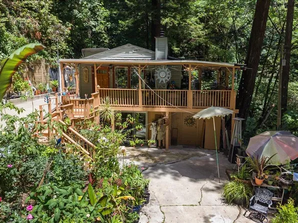 733 Browns Valley Rd, Watsonville, CA 95076