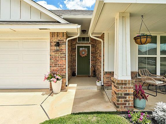 4th image of 9300 Anaum Ln