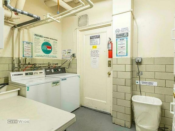 4th image of 160 E 55th St APT 7B