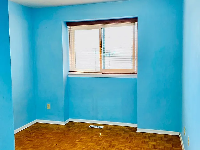155 Corinthian Blvd — Photo 28