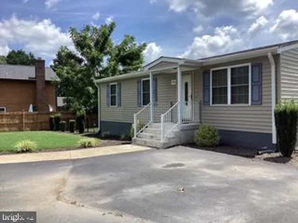 306 Adams Dr, Ruther Glen, VA 22546