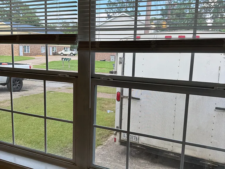 1013 Seville Ave #B — Photo 23
