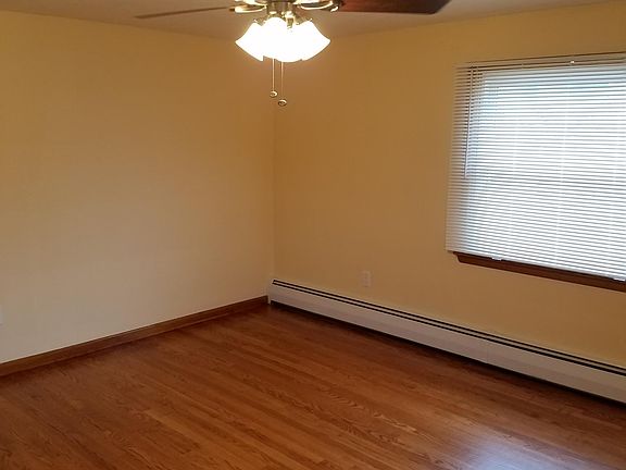 2nd image of 108 W Hospital St #2