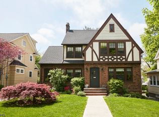 11 Suffolk Ave, Maplewood, NJ 07040
