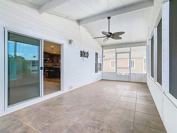 5th image of 618 Sunset Cir