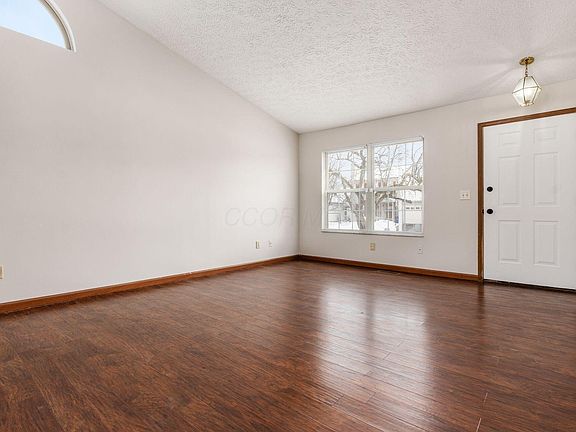 4th image of 859 Lescar Ln