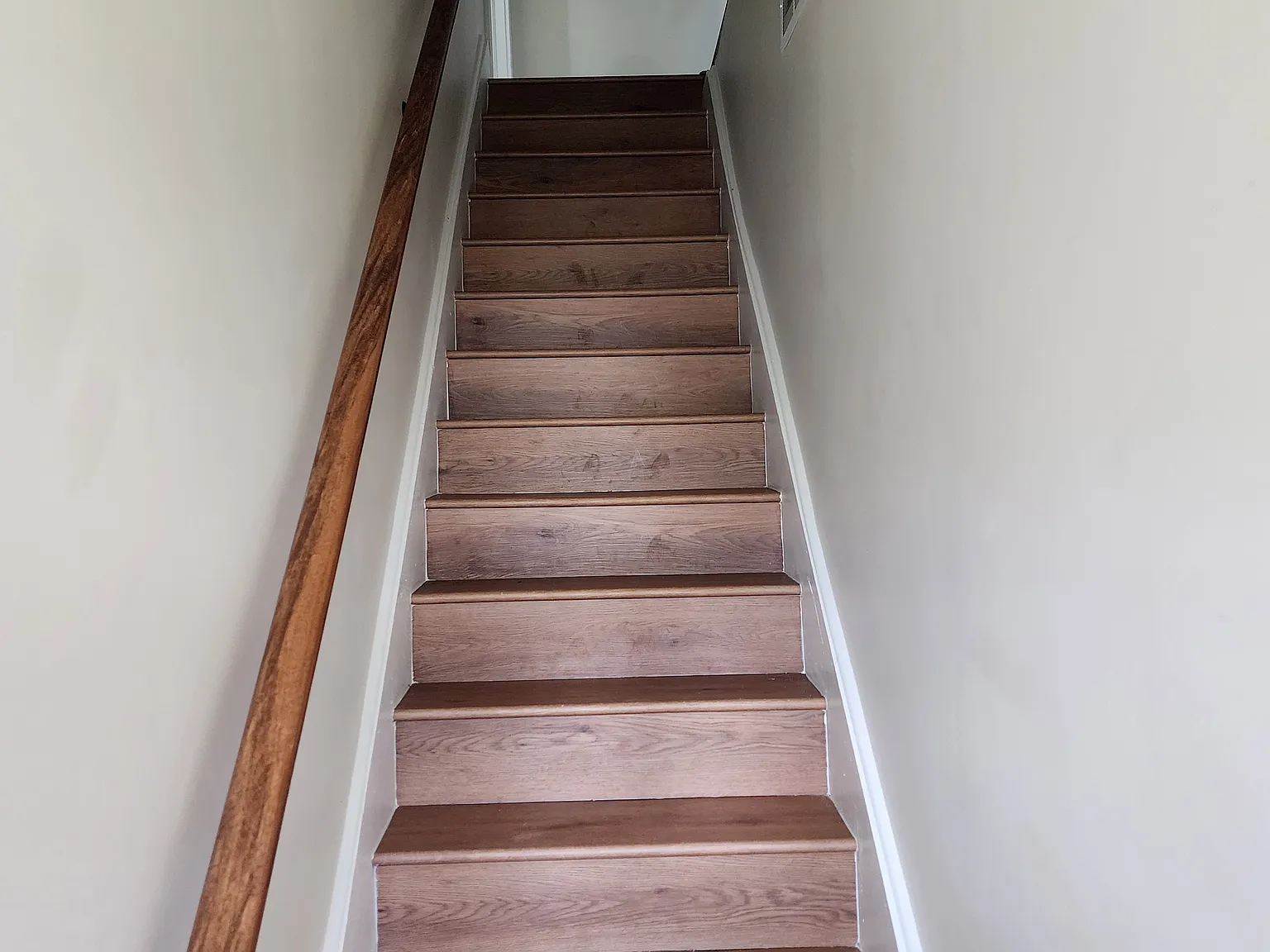 3 bed, $1,100 — Photo 3