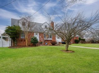 96 East Avenue, Freeport, NY 11520