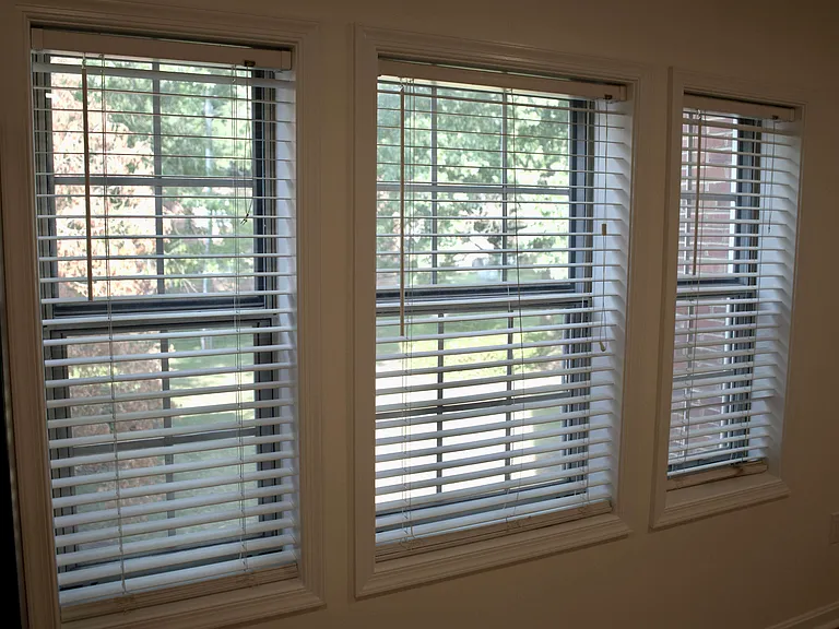 1728 N Rhodes St #281 — Photo 5