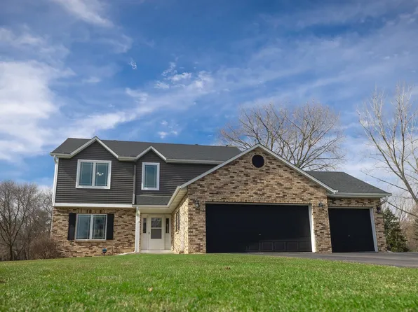 16368 Hudson Ct, Lakeville, MN 55044