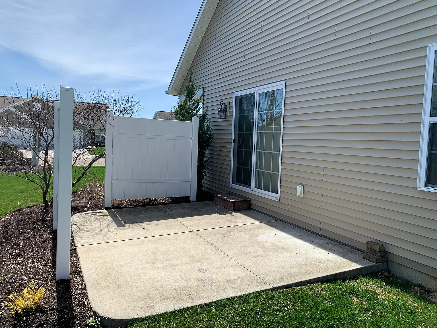 3 bed, 1360 sqft, $1,625 — Photo 3
