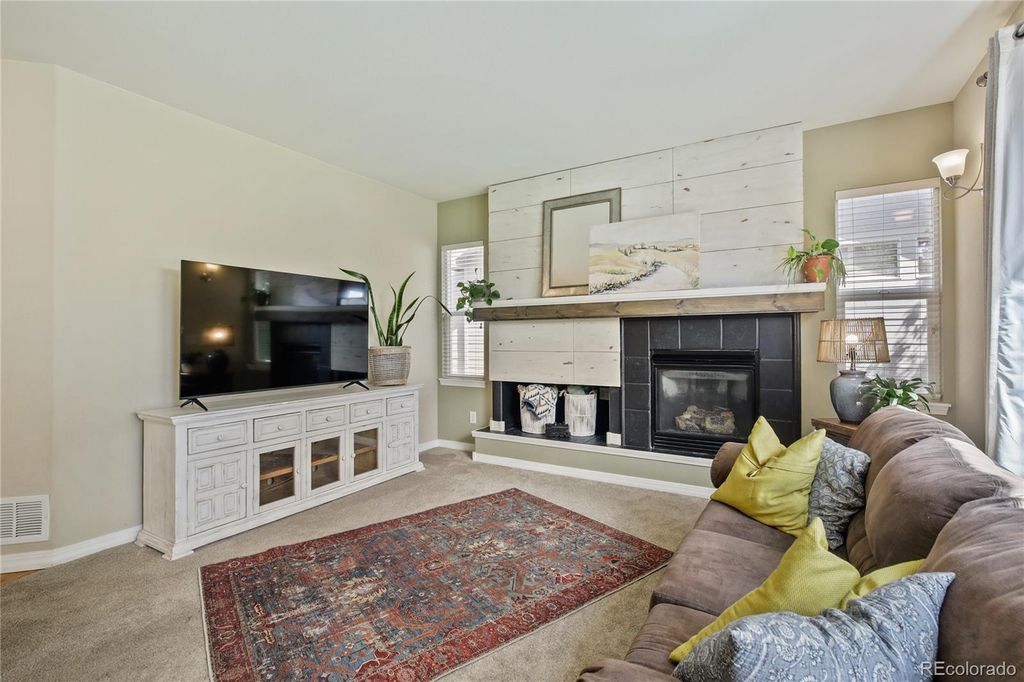2912 Ariel Drive