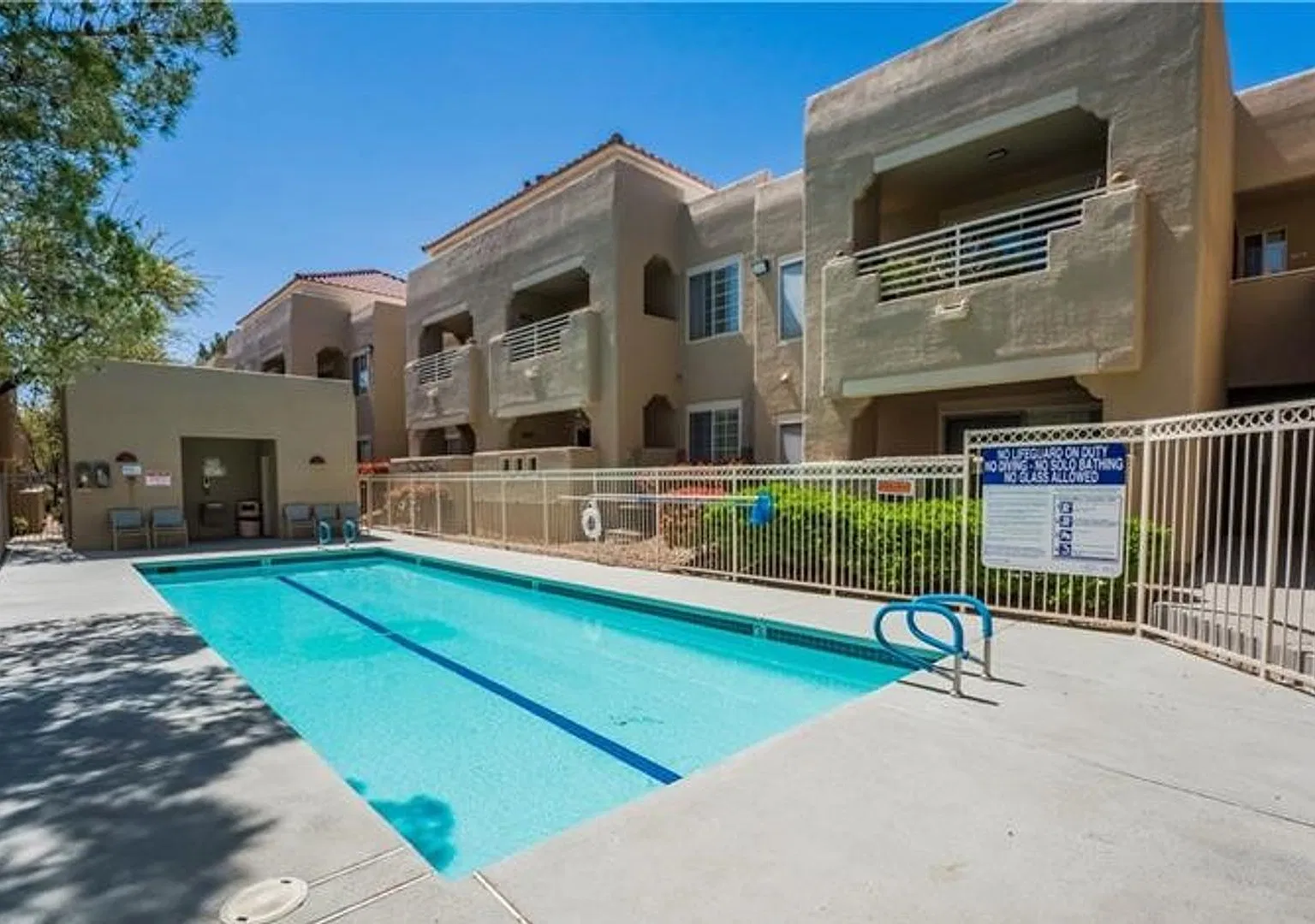 2 bedroom condo - Summerlin — Photo 4