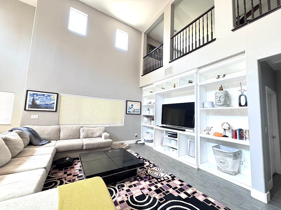 1st image of 7643 Harmony Peak St