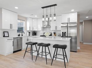 8815 Delphine Rd, Glenside, PA 19038