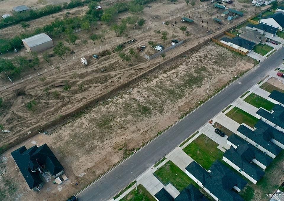 1st image of 3605 E Diamondhead Ave