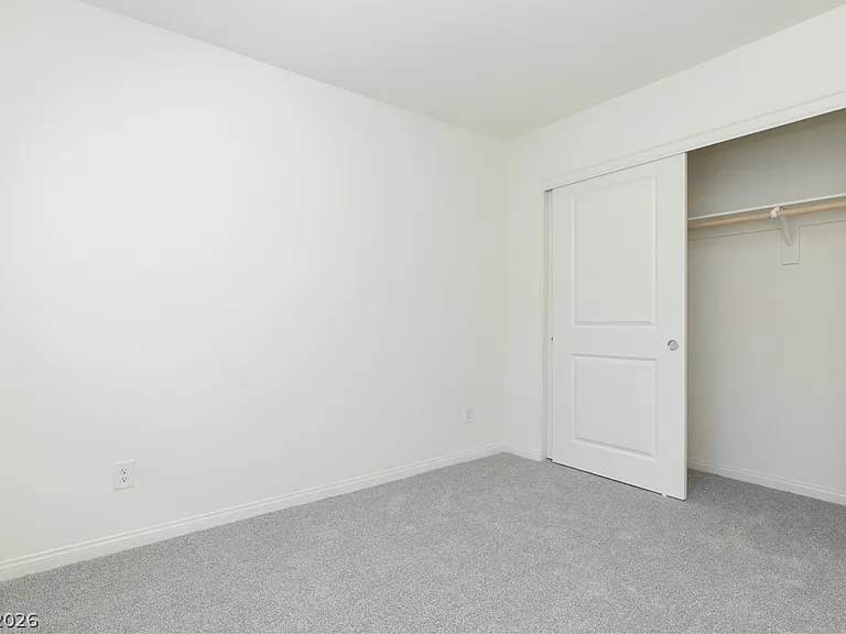 9921 Cobalt Cliffs St — Photo 30