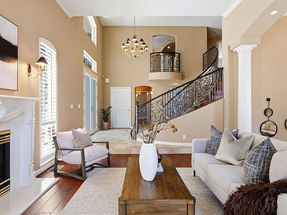 4th image of 2420 Loch Way