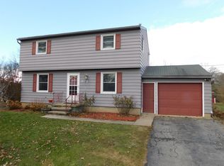 572 Parma Center Rd, Hilton, NY 14468