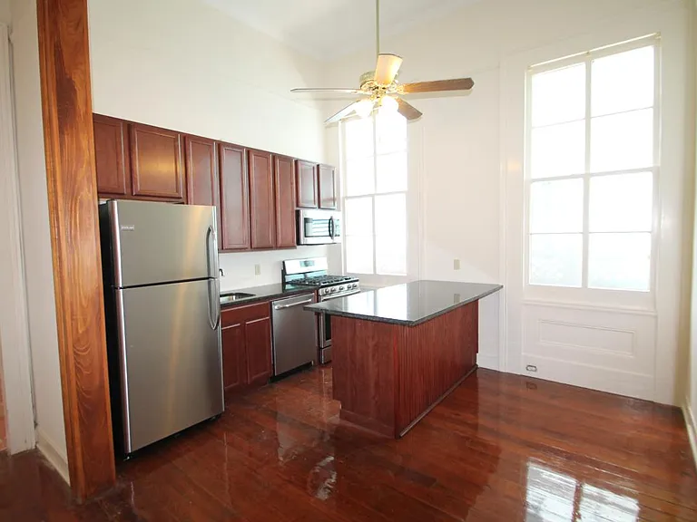 1629 Bordeaux St #A — Photo 5