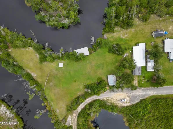 291 Spruce Ave, Wewahitchka, FL 32465