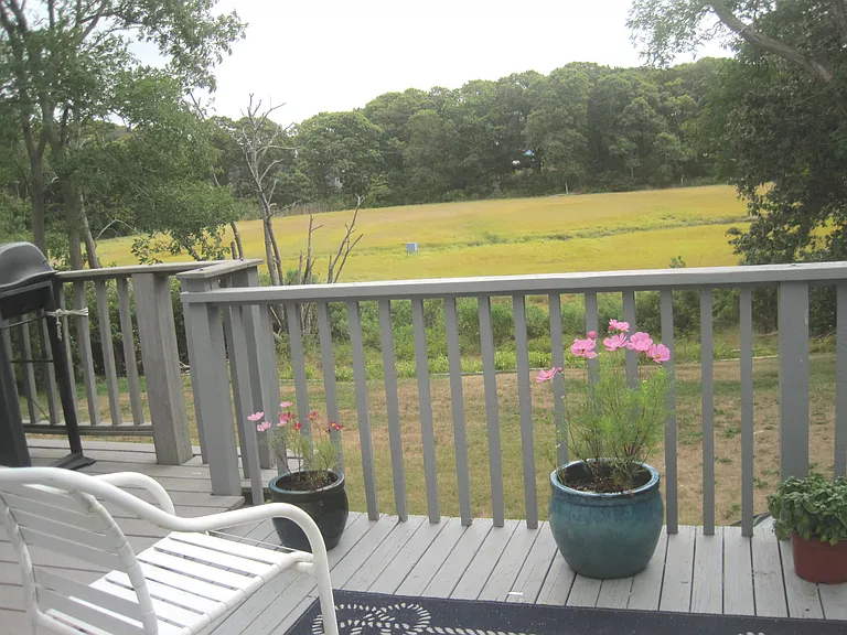 115 Sunset Ave — Photo 7