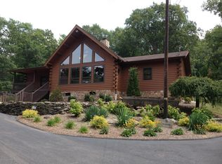 1610 Westminster Rd, Plains, PA 18702