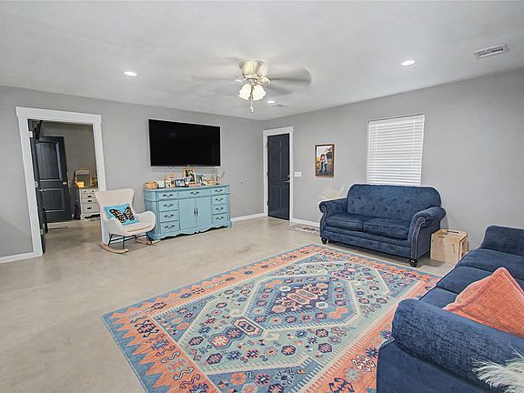 3rd image of 11732 Oktaha Rd