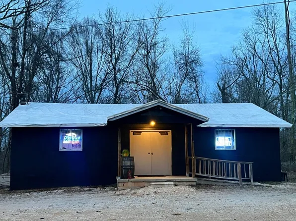 121 Hideout Hill Ln, Decaturville, TN 38329