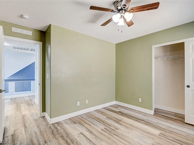 9975 Mills Reef Ct — Photo 58