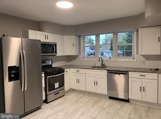 721 Laurel Rd, Lindenwold, NJ 08021