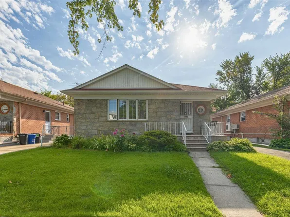 71-33 170th Street, Fresh Meadows, NY 11365