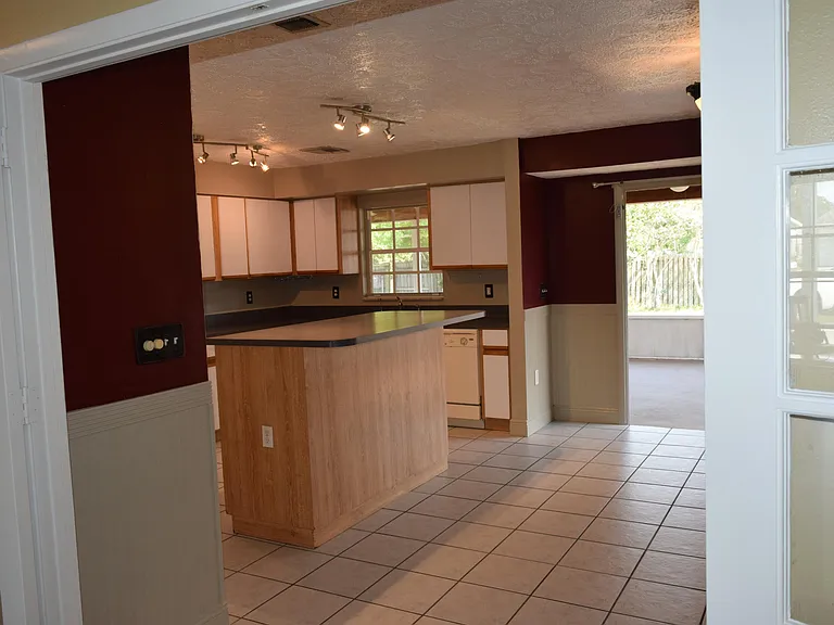 1450 Creel Rd NE — Photo 5