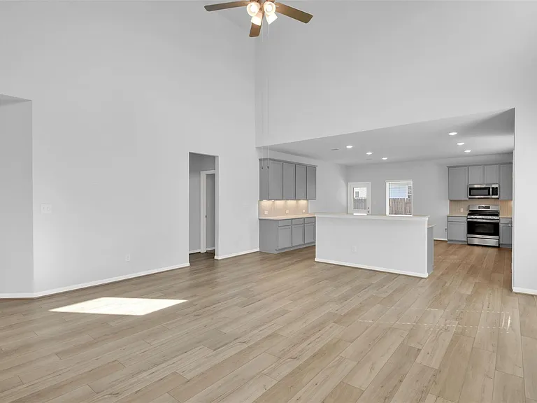 113 Greenthread Dr — Photo 14