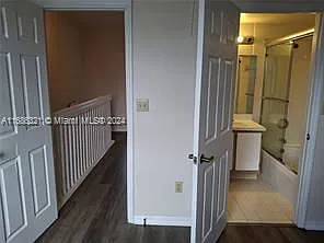 735 SW 148th Ave — Photo 15