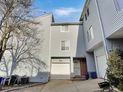 577 Ilyssa Way, Staten Island, NY, 10312