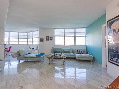905 Brickell Bay Dr APT 1930, Miami, FL, 33131