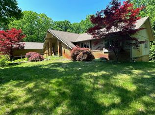7474 Deerhill Dr, Clarkston, MI 48346