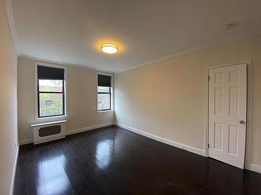 Rented by Oxford Property Group | media 13