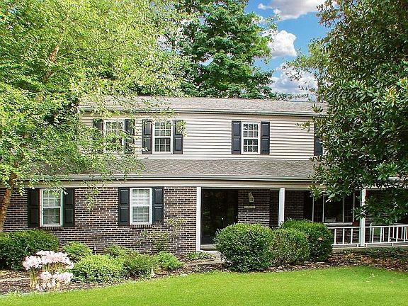 2nd image of 2526 Concordgreen Dr