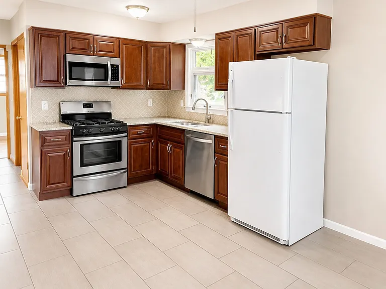 106 Rochelle Pkwy #2 — Photo 9