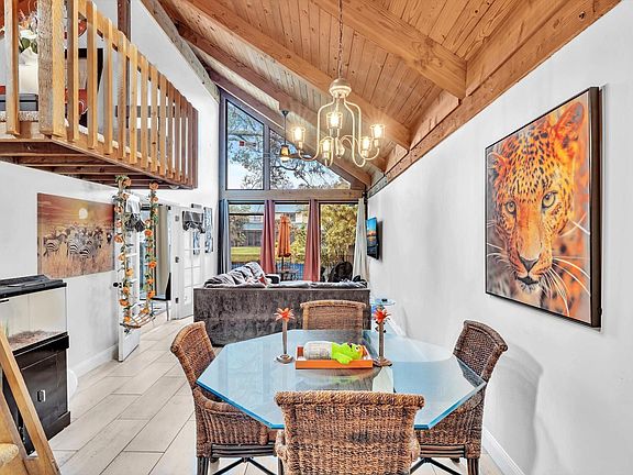 5th image of 509 N University Drive #6-8