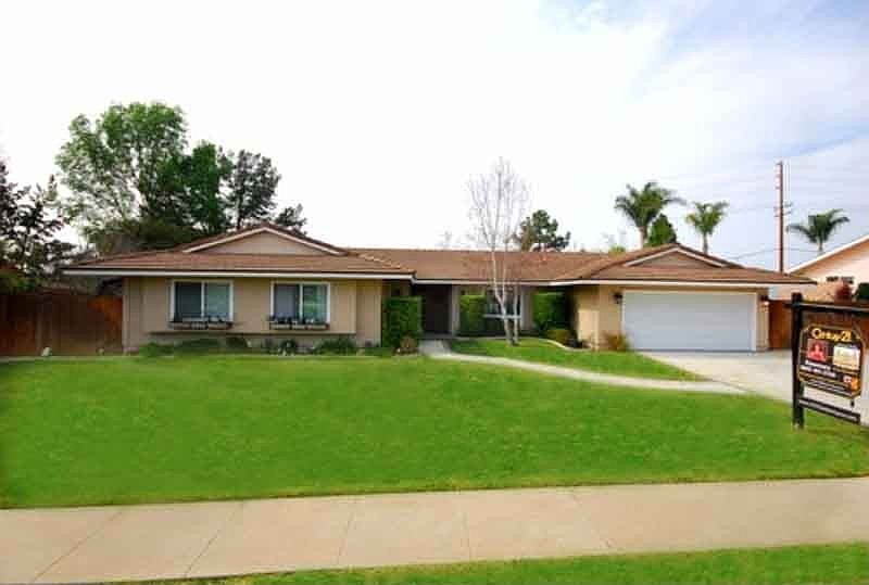 1st image of 3155 N Goldenspur Dr
