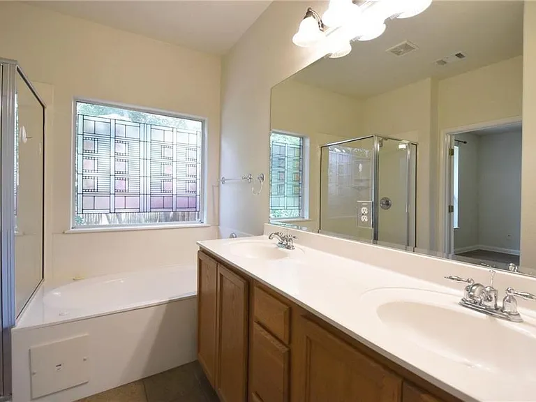 3709 Tall Cedars Rd — Photo 10