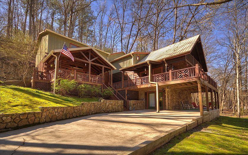 1st image of 717 Greely Dr