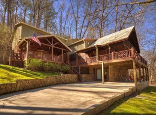 717 Greely Dr, Ellijay, GA 30540